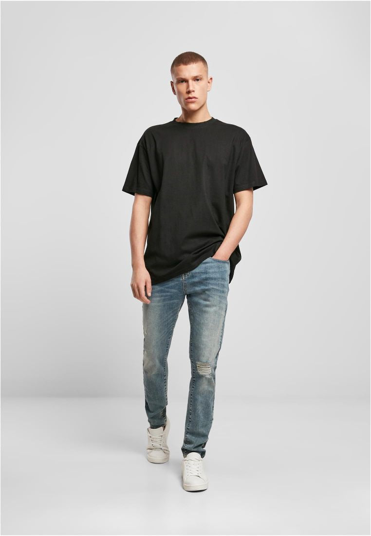 T-shirt oversize heavy porté — tombé du jersey épais