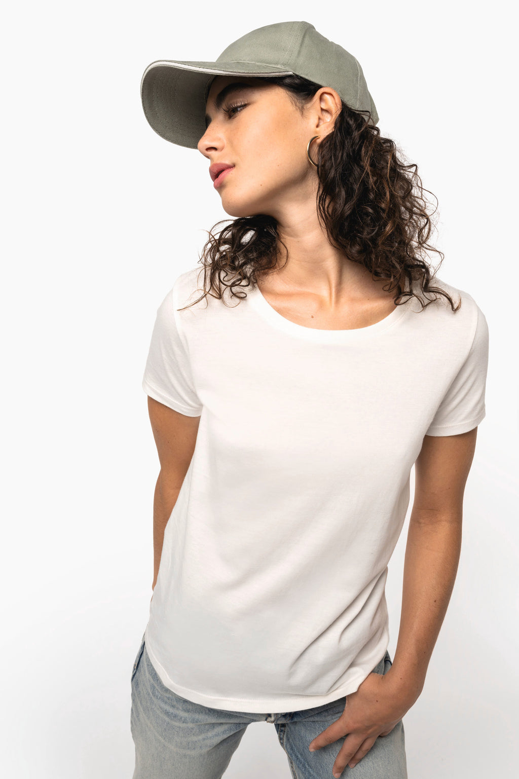 T-shirt bio 190 femme personnalisable porté, vue de face