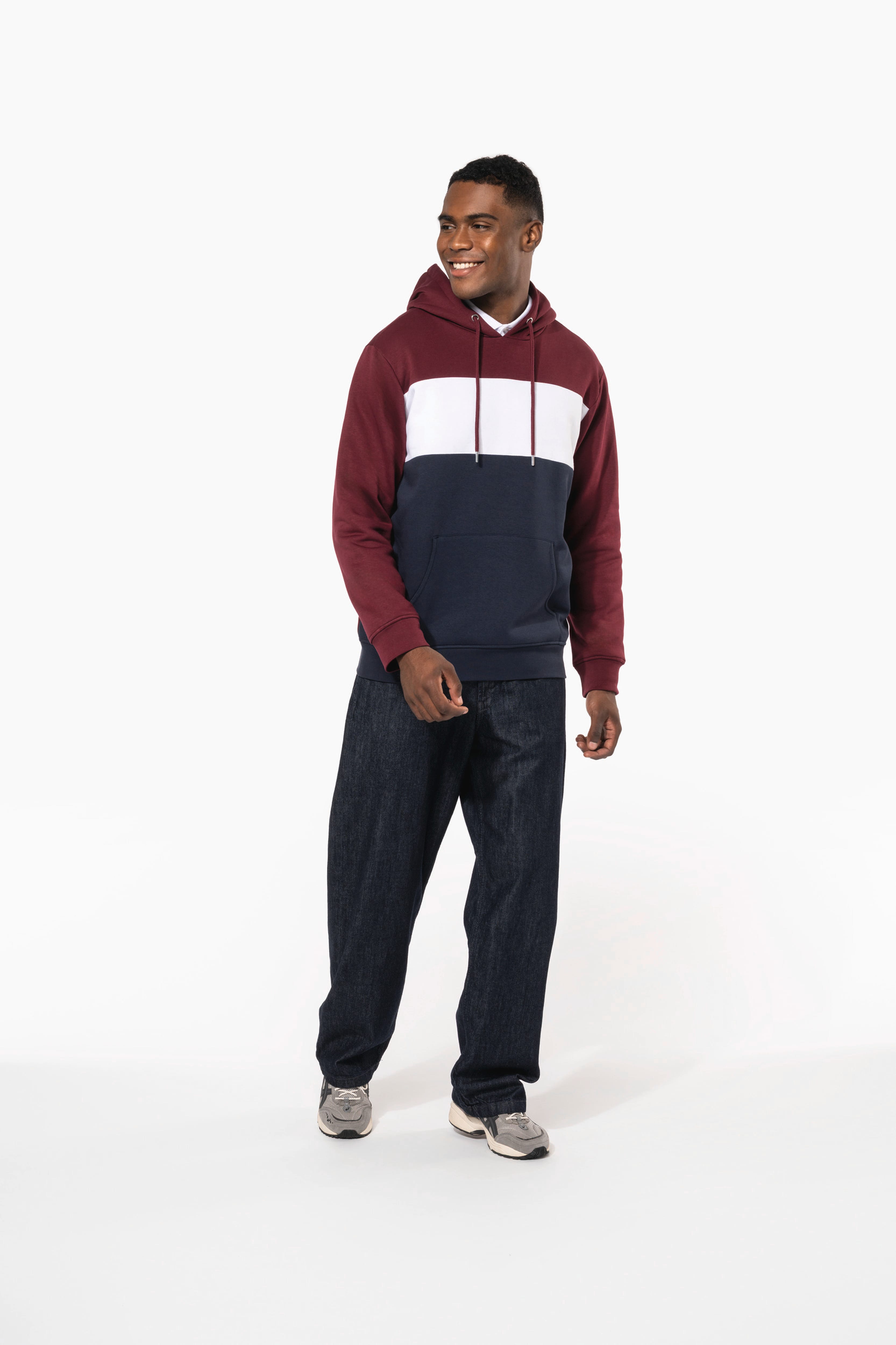 Hoodie tricolore unisexe porte - visuel 2