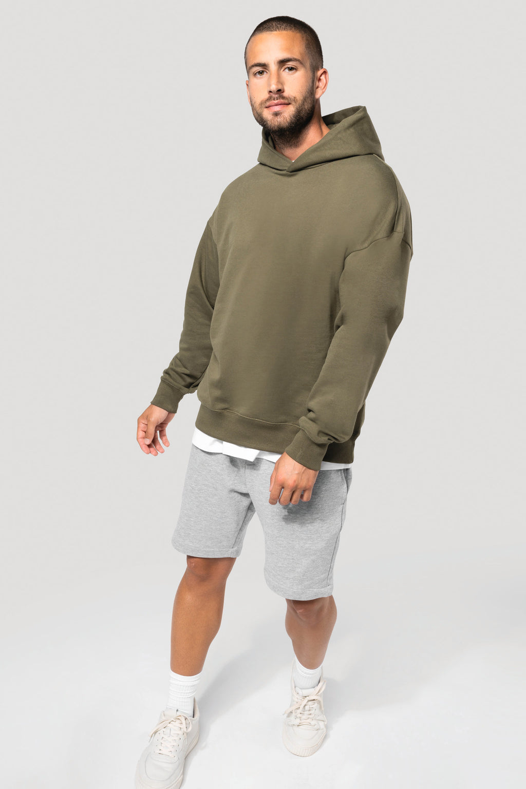 Hoodie oversize molleton unisexe — porté 5