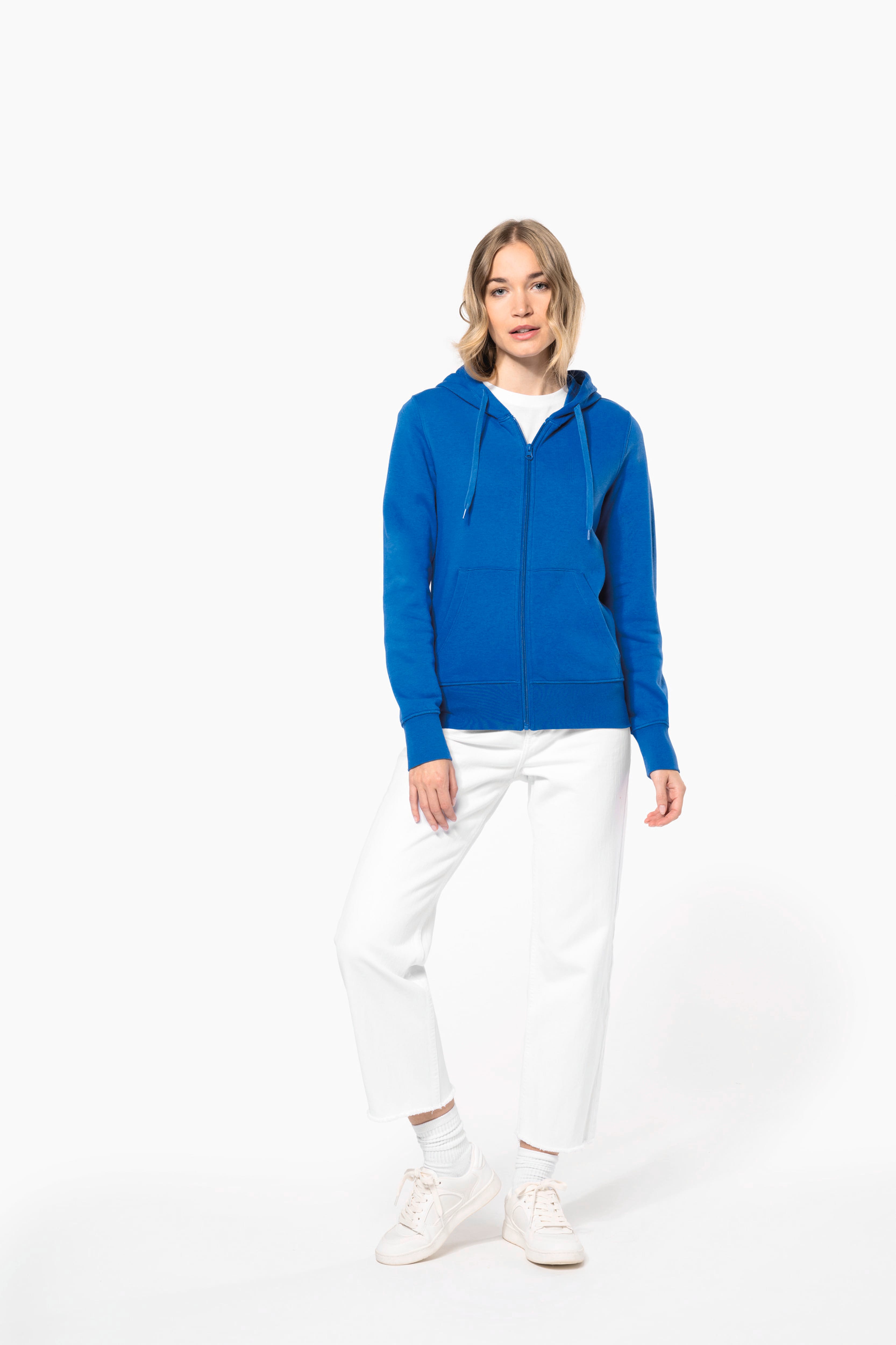 Veste zippée à capuche femme portée