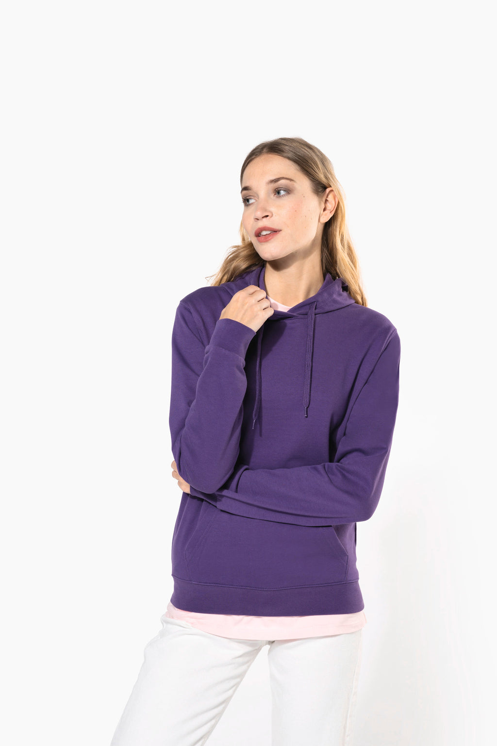 Hoodie femme personnalisable — visuel porté 3