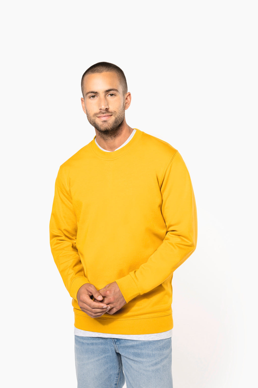 Sweatshirt col rond unisexe personnalisable — visuel porté 1