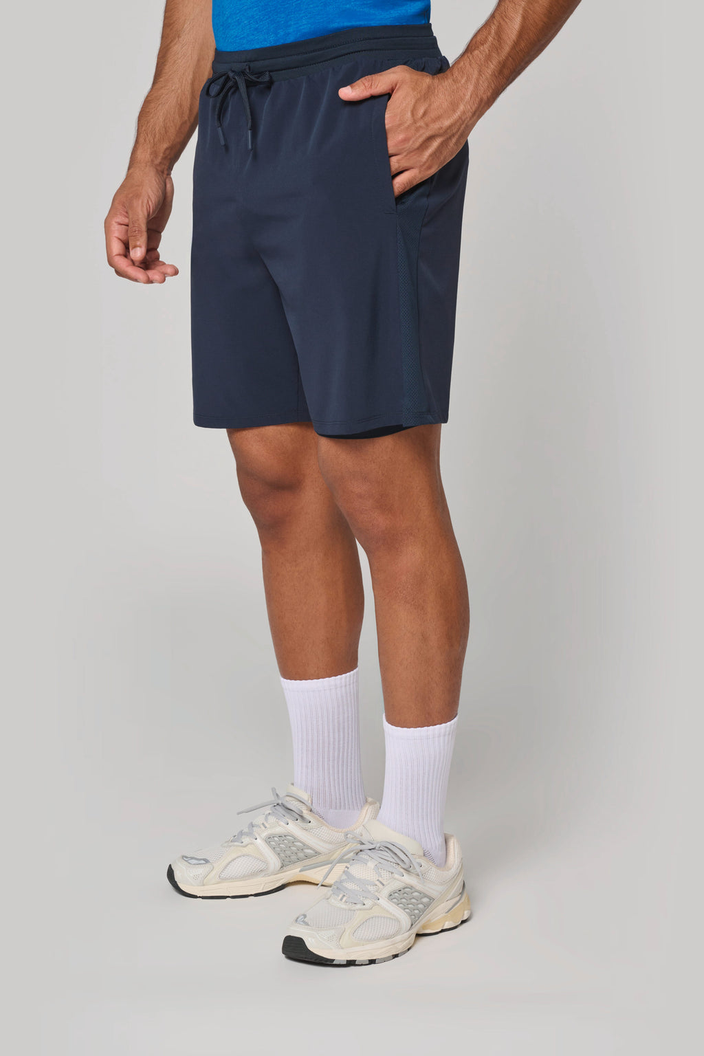 Short 2 en 1 écoresponsable homme — détail sous-short intégré