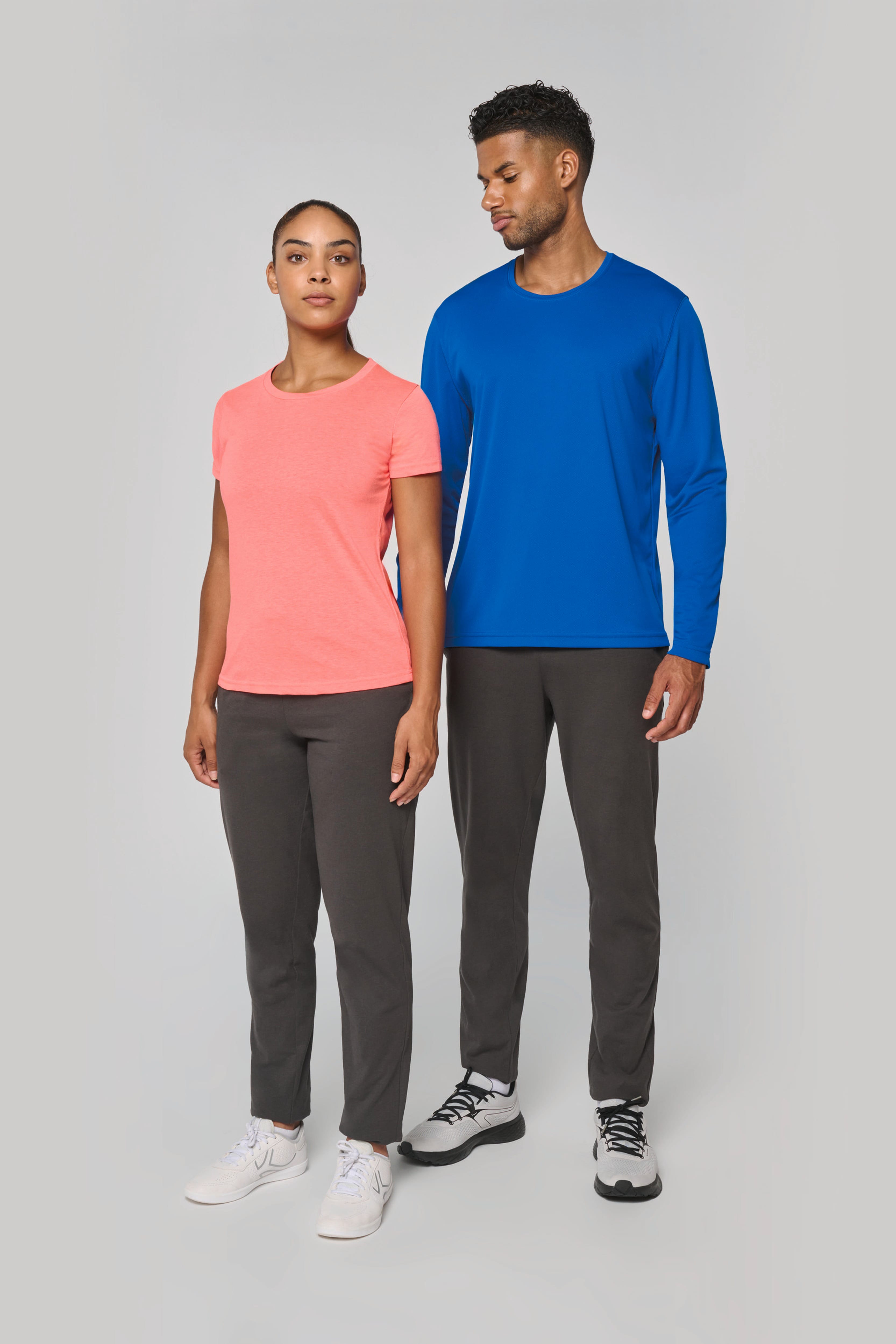 T-shirt triblend femme porté en situation d'entraînement